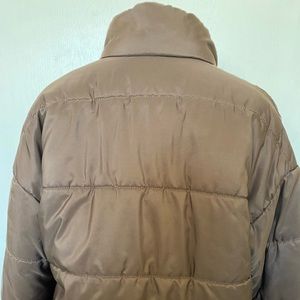 Brown women’s puffer jacket
